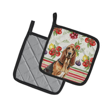 Load image into Gallery viewer, Liver and Tan Bloodhound Vegetables Pair of Pot Holders