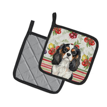 Load image into Gallery viewer, Tricolor Cavalier Spaniel Vegetables Pair of Pot Holders