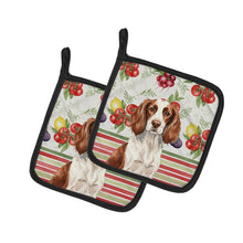 Load image into Gallery viewer, Liver and White English Springer Spaniel Vegetables Pair of Pot Holders