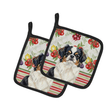 Load image into Gallery viewer, Tricolor Japanese Chin Vegetables Pair of Pot Holders