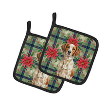 Load image into Gallery viewer, Roan Brittany Christmas PoinsettIas Pair of Pot Holders
