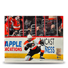 Load image into Gallery viewer, Wayne Simmonds Fist Pump Philadelphia Flyers 8" x 10" Hockey Photo
