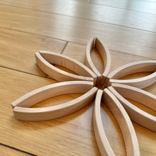 Load image into Gallery viewer, **Pre-order (Ships in 2-3 Weeks)**28 Pcs Mini Curved Natural Wooden Building Blocks with Storage Tray