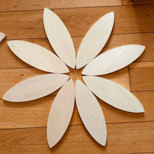 Load image into Gallery viewer, **Pre-order (Ships in 2-3 Weeks)**24 Pcs Natural Wooden Petal Mandala Platforms with Storage Tray