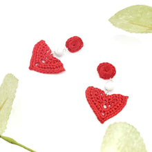 Load image into Gallery viewer, White Howlite Dangle Earrings