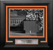 Load image into Gallery viewer, Willie Mays The Catch New York Giants 8" x 10" Framed Baseball Photo