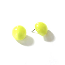 Load image into Gallery viewer, Yellow Moonglow Retro Button Stud Earrings