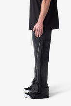 Load image into Gallery viewer, Zipper Flare Sweatpants - Vintage Black