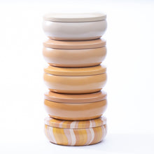 Load image into Gallery viewer, mustard tin: jasmine + orris root + mint 14 oz candle