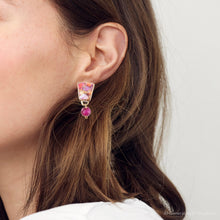 Load image into Gallery viewer, Athena Pink Spiny Oyster Matrix Golden Clip Earrings