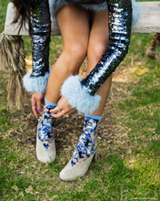 Load image into Gallery viewer, Casper and Trees Sheer Crew Sock
