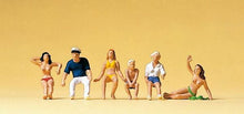 Load image into Gallery viewer, Preiser 10426 HO Scale Speedboat Driver &amp; Passengers