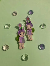 Load image into Gallery viewer, Shelly Snail Acrylic Earrings