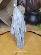 Load image into Gallery viewer, Ghost Handmade Candle , Palm wax Candle , Halloween Candle , white Ghost candle: Purple