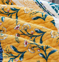 Load image into Gallery viewer, DaDa Bedding Bohemian Patchwork Bed of Wild Flowers Floral Gardenia Green Bedspread Set (JHW-886)