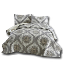 Load image into Gallery viewer, DaDa Bedding Rustic Grey Mosaic Distressed Medallion Reversible Quilted Bedspread Set (SD16299)