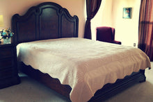 Load image into Gallery viewer, Tache Super Soft Tan Beige Scalloped Coral Reef Quilted Fleece Bedspread Set (DXJ109013-1)