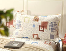 Load image into Gallery viewer, Tache Geometric Cubic Squares Ivory Scalloped Retro Cotton Quilt Bedspread Set (DSW009)