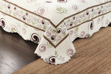 Load image into Gallery viewer, Tache Summer Storm Geometric Swirl Ivory White Scalloped Cotton Quilt Set (DSW019)