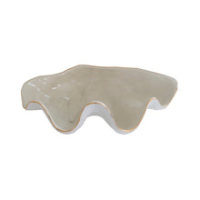 Load image into Gallery viewer, Clam Shell Bowl with 22K Gold Accent