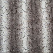 Load image into Gallery viewer, Tache Silver Snow Giraffe Faux Fur Throw Blanket (DY16)