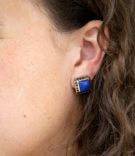 Load image into Gallery viewer, Blue Agate Golden Clip Earrings