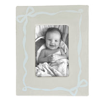 Load image into Gallery viewer, Bow Photo Frame