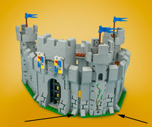 Load image into Gallery viewer, Castle Corner / Curve - Custom Castle Modular Building Set