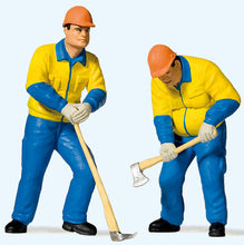 Load image into Gallery viewer, Preiser 44913 G Scale Modern Lumberjacks -- Set #2 (blue &amp; yellow Uniforms) (2)