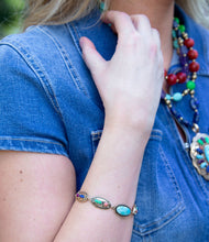 Load image into Gallery viewer, Concho Colorful Golden Link Bracelet