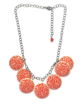 Load image into Gallery viewer, Coral &amp; Cream Hammered Poker Face Statement Necklace