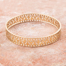 Load image into Gallery viewer, Cut it Out Bangle Golden Bracelet