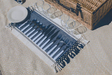 Load image into Gallery viewer, Belmont Picnic Basket