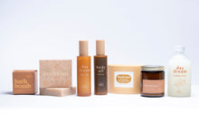 Load image into Gallery viewer, moisturizing soap • Daydream • made with coconut oil, olive oil, babassu, honey &amp; clay