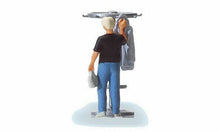 Load image into Gallery viewer, Preiser 28142 HO Scale People At Home -- Man Hanging Up His Jacket