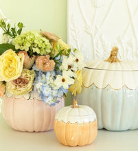 Load image into Gallery viewer, Scalloped Pumpkin Jars with 22K Gold Accents in Sheer Orange