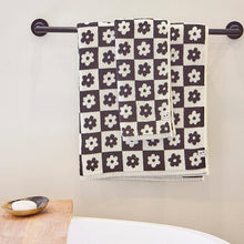 Load image into Gallery viewer, Gigi Bath Towel - Black