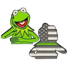 Load image into Gallery viewer, GL09-006 Thin Green Line Flag Border Patrol Challenge Coin Always Be Yourself Self Standing Frog Navy Seal Army Marines