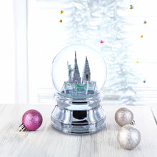 Load image into Gallery viewer, New York City Skyline with Silver Base Water Snow Globe