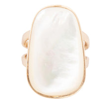 Load image into Gallery viewer, High Class White Mother of Pearl Golden Ring