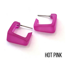 Load image into Gallery viewer, Bermuda Hoop Earrings