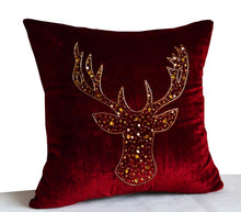 Load image into Gallery viewer, Gold Deer Velvet Pillow Cover