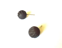 Load image into Gallery viewer, Black Matte Corrugated Jet Black Ball Stud Earrings