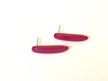 Load image into Gallery viewer, Fuchsia Pink Moonglow Dagger Stud Eearrings