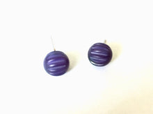 Load image into Gallery viewer, Navy Blue Matte Corrugated Ball Stud Earrings