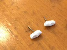 Load image into Gallery viewer, White Vintage Lucite Clogs Stud Earrings
