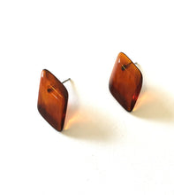 Load image into Gallery viewer, Tortoise Brown Sliding Diamond Stud Earrings
