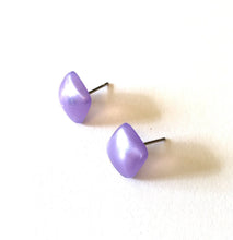 Load image into Gallery viewer, Lavender Enamel Flat Square Stud Earrings