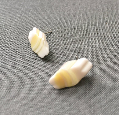 Yellow & White Sliding Daisy Stud Earrings