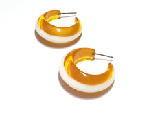 Load image into Gallery viewer, Yellow &amp; White Pinched Bulb Hoop Earrings